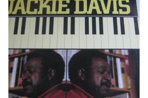Jackie Davis   J 560cff6ba7a4e