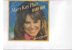 Mary Kay Place   50f6badf7e944